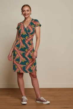 KING LOUIE - CROSS DRESS MONSERRAT - DAMEN KURZARM KLEID - DRAGONFLY GREEN 7 KING LOUIE - CROSS DRESS MONSERRAT - DAMEN KURZARM KLEID - DRAGONFLY GREEN -Schicke Mode Verkauf 3404 08053300 2 1280x1280