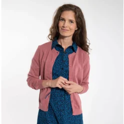 DANEFAE - DANESAGA CARDIGAN - DAMEN STRICKJACKE -Schicke Mode Verkauf SAGA CARDIGAN GREY ROSE MODEL 1 1280x1280