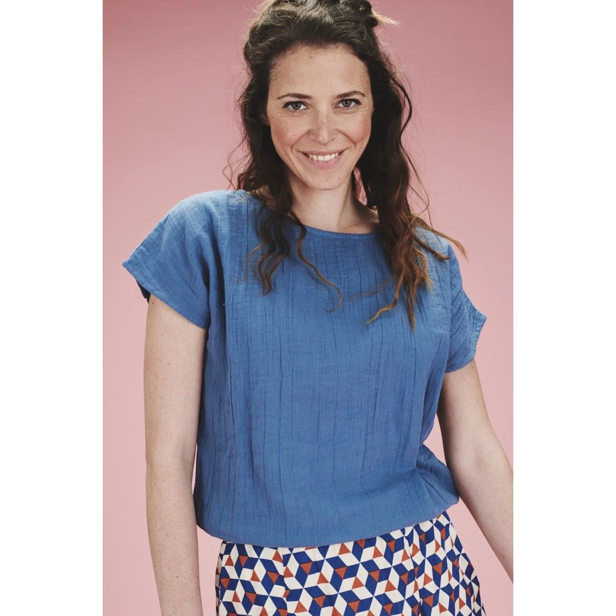 LILY BALOU - ARIANA TOP - LUFTIGES DAMEN OBERTEIL - CHILI 2 LILY BALOU - ARIANA TOP - LUFTIGES DAMEN OBERTEIL - CHILI - Image 2